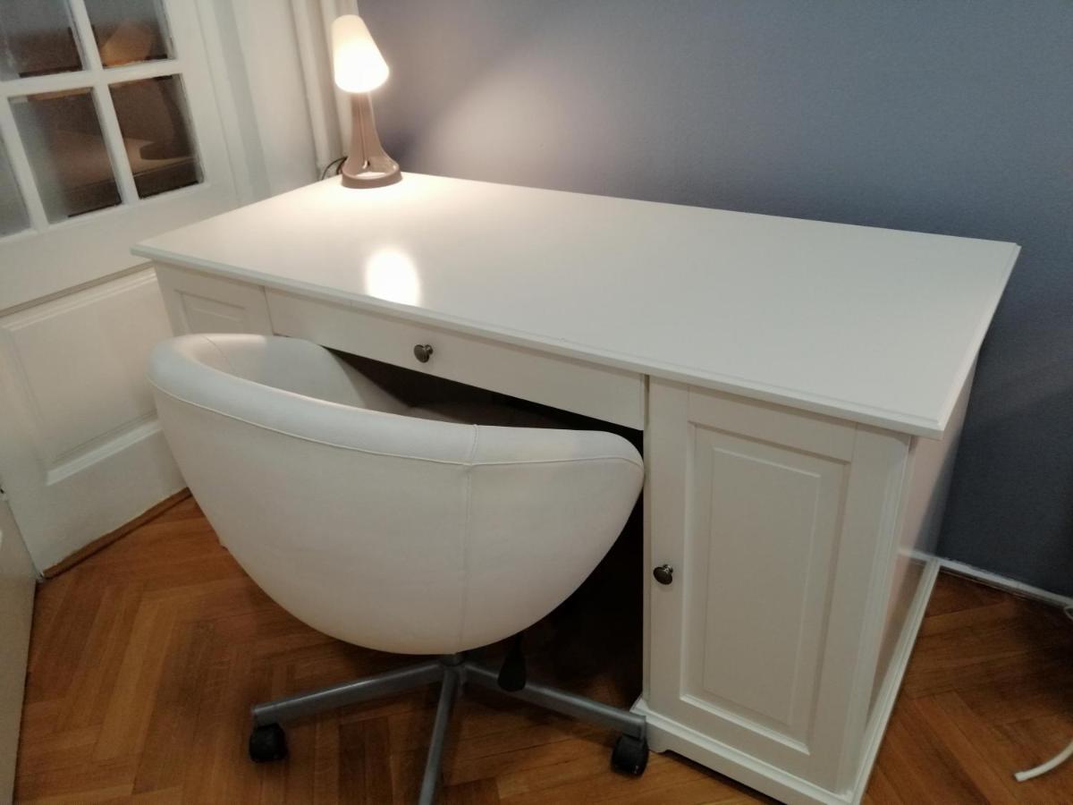 Filinhome Zmaj Jovina Suite Novi Sad Eksteriør billede